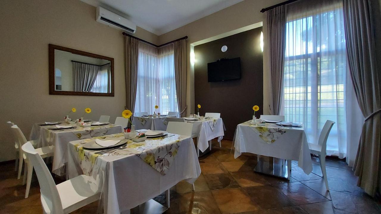 Matumi Golf Lodge Mbombela Exterior photo